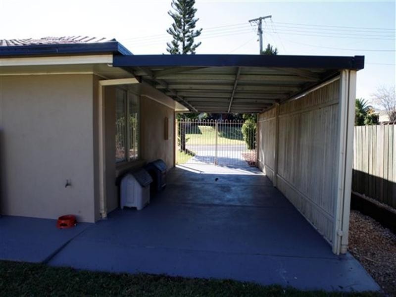 18 Blue Gum Drive, Newtown QLD 4350