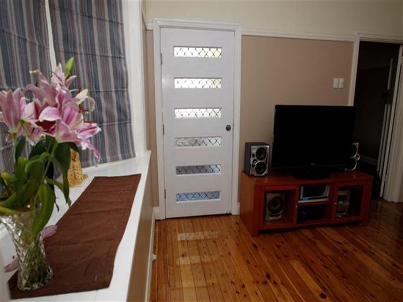 17 Mooney Street, Harlaxton QLD 4350