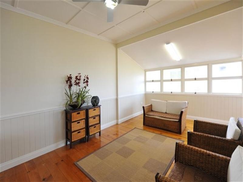 167 Holberton Street, Newtown QLD 4350