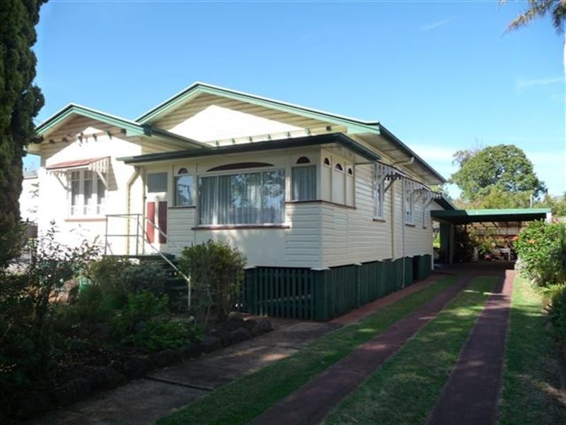 2 Gore Street, Toowoomba City QLD 4350