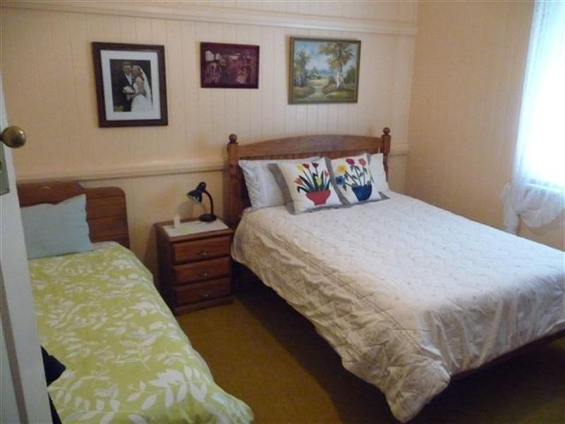 2 Gore Street, Toowoomba City QLD 4350