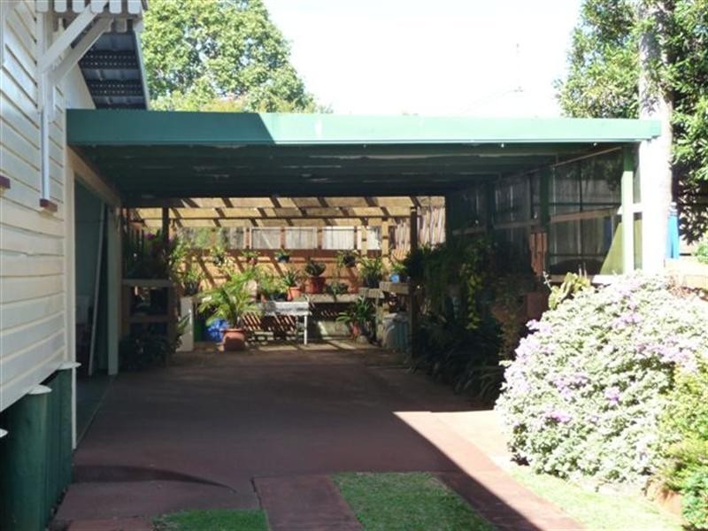 2 Gore Street, Toowoomba City QLD 4350