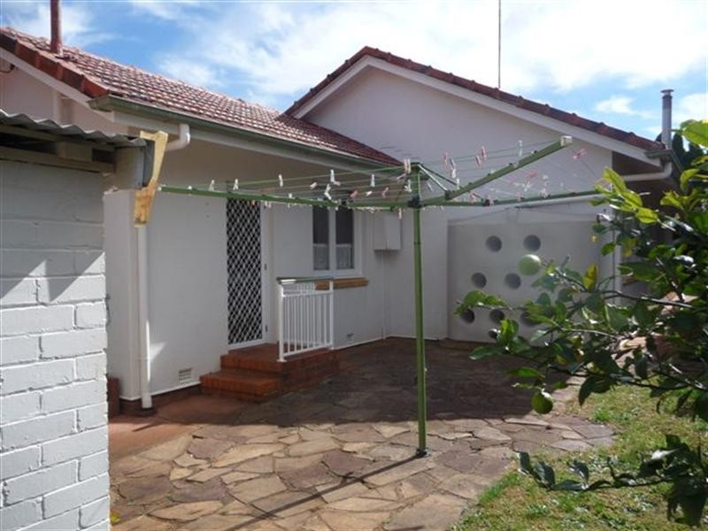 20 Godfrey Street, East Toowoomba QLD 4350