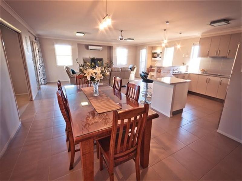 53 Smythe Drive, Highfields QLD 4352