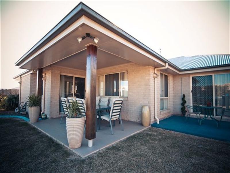 53 Smythe Drive, Highfields QLD 4352