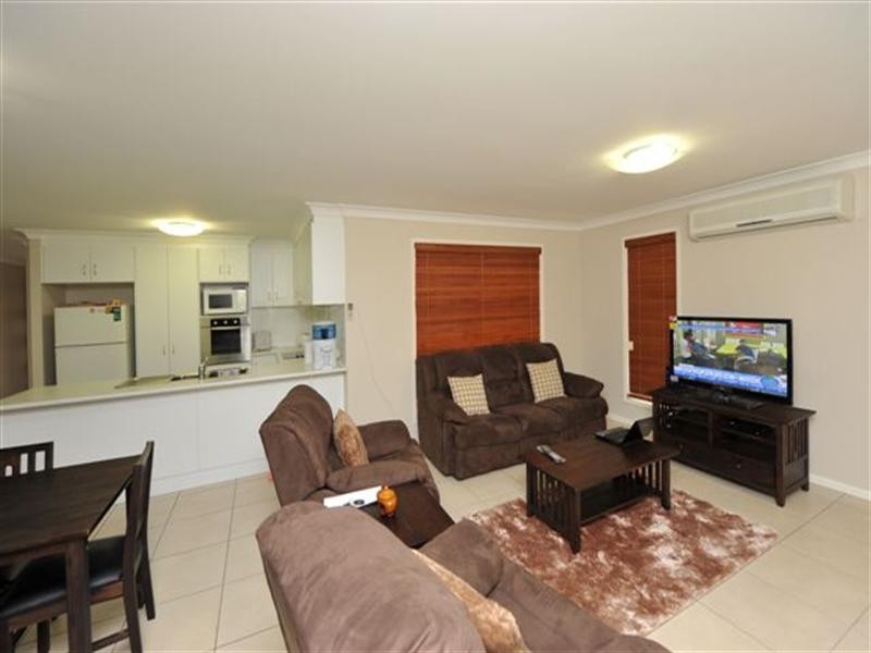 28 Sambar Court, Kearneys Spring QLD 4350