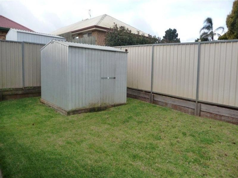 35 Gainsborough Drive, Glenvale QLD 4350