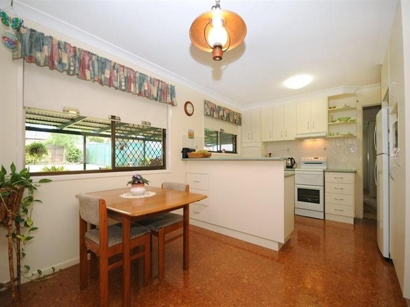 6 Azalea Court, Centenary Heights QLD 4350