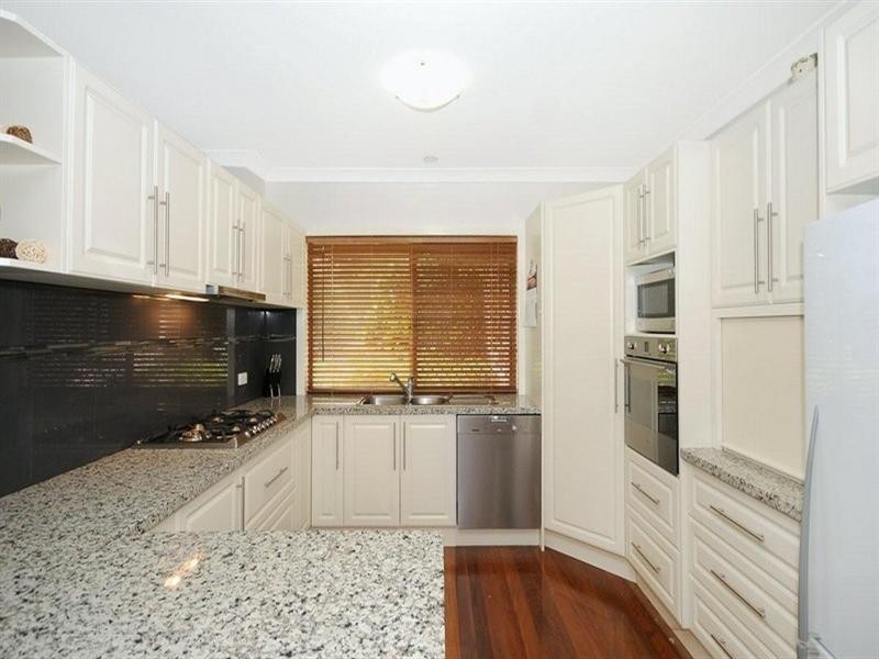 271 Mackenzie Street, Centenary Heights QLD 4350