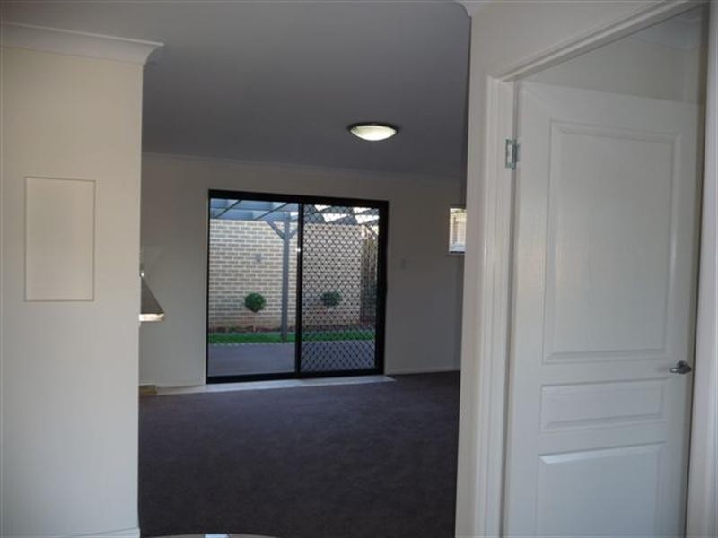 Unit 1/81C North Street, North Toowoomba QLD 4350