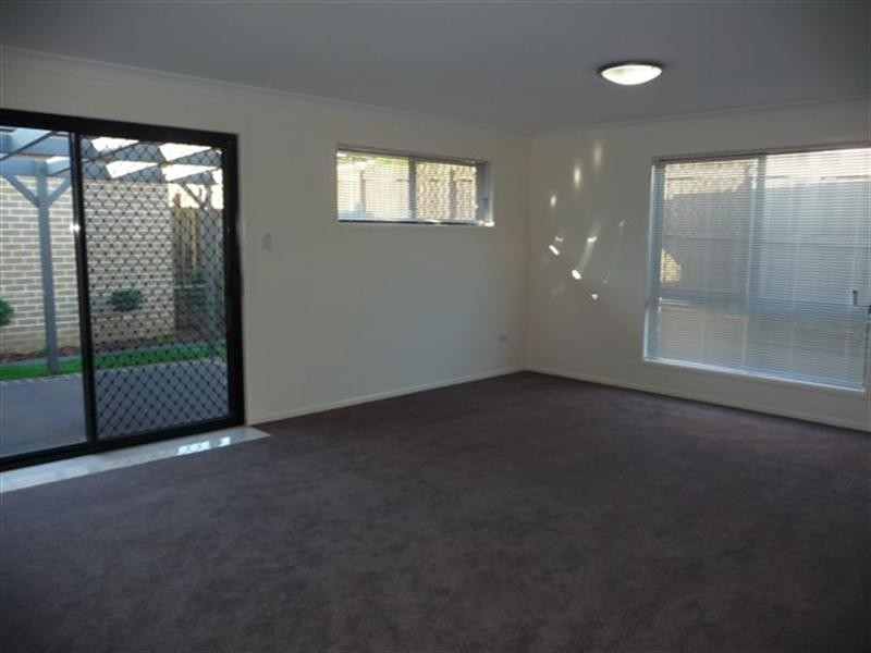 Unit 1/81C North Street, North Toowoomba QLD 4350