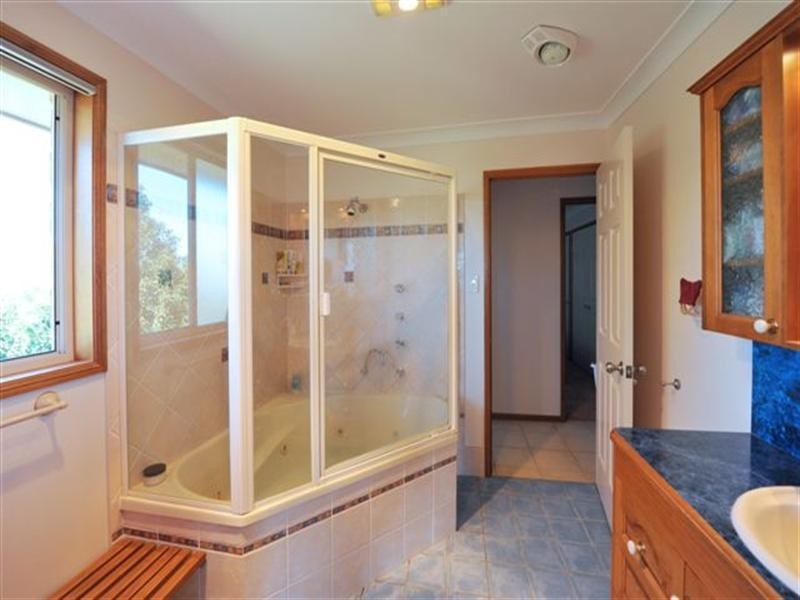 119 Iron Bark Drive, Mount Rascal QLD 4350