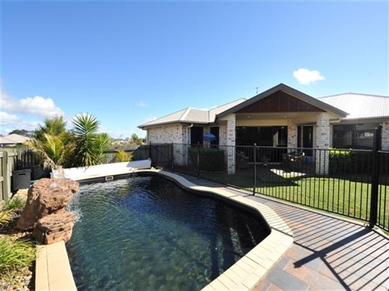 57 Belclaire Drive, Westbrook QLD 4350