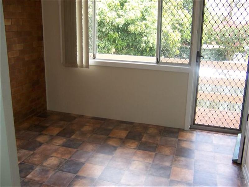 8/2 Long Street, Rangeville QLD 4350