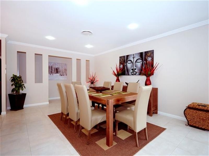 13 Fallon Drive, Middle Ridge QLD 4350