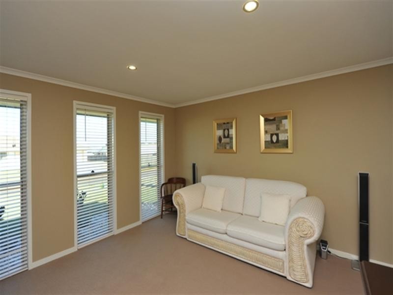 28 Sommariva Street, Westbrook QLD 4350