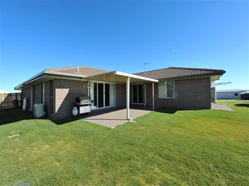 28 Sommariva Street, Westbrook QLD 4350