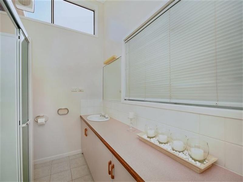 10 Maree Court, Centenary Heights QLD 4350