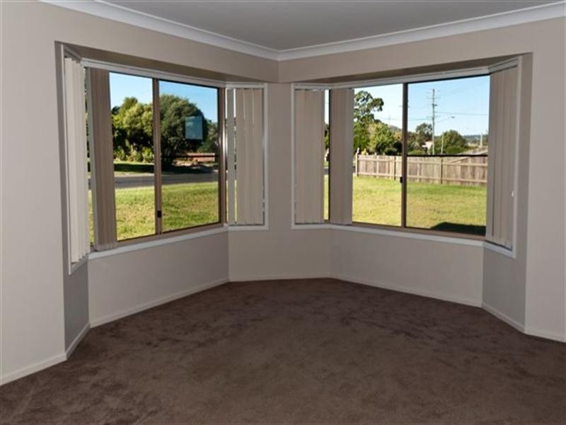 2 Bunkers Hill Road, Westbrook QLD 4350