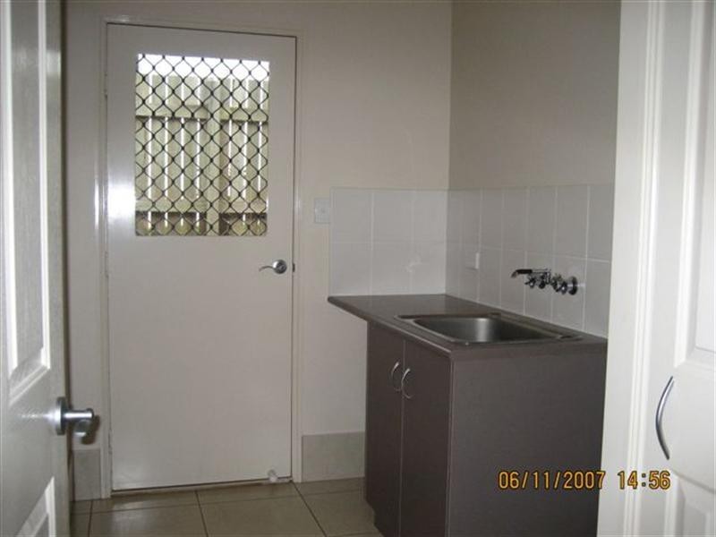 157 Rowbotham Street, Middle Ridge QLD 4350