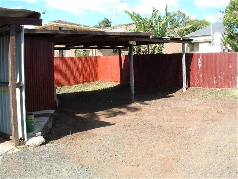 16 Gordon Street, North Toowoomba QLD 4350