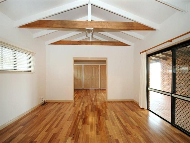 14 Marigold Street, Centenary Heights QLD 4350