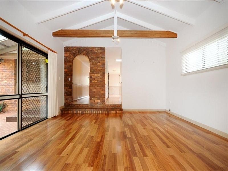 14 Marigold Street, Centenary Heights QLD 4350