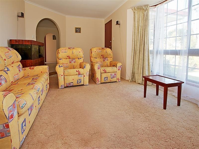 1 Mollison Court, Wilsonton QLD 4350