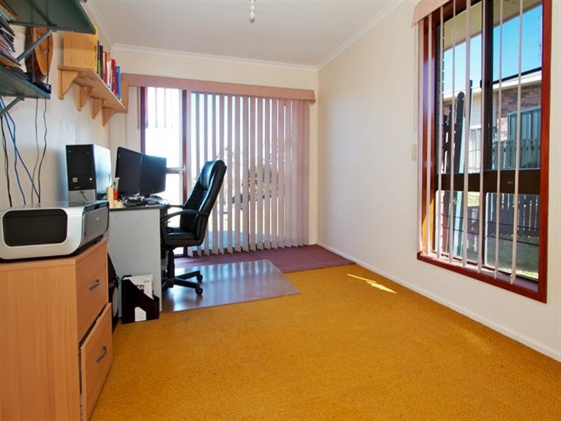 1 Mollison Court, Wilsonton QLD 4350