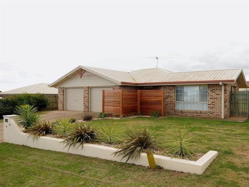 15 Todwana Court, Glenvale QLD 4350