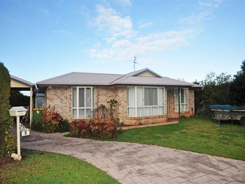 4 Glen Avon Court, Glenvale QLD 4350