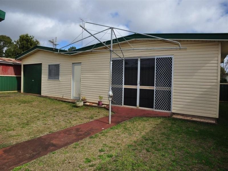 145 Holberton Street, Newtown QLD 4350