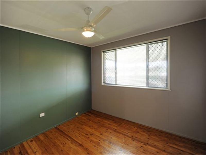 2/200 Stenner Street, Middle Ridge QLD 4350