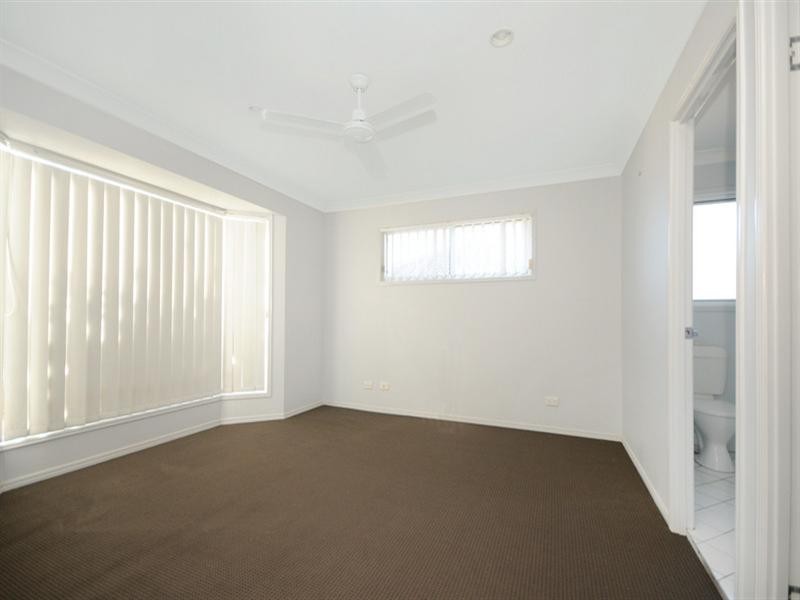 13 McShane Drive, Mount Kynoch QLD 4350