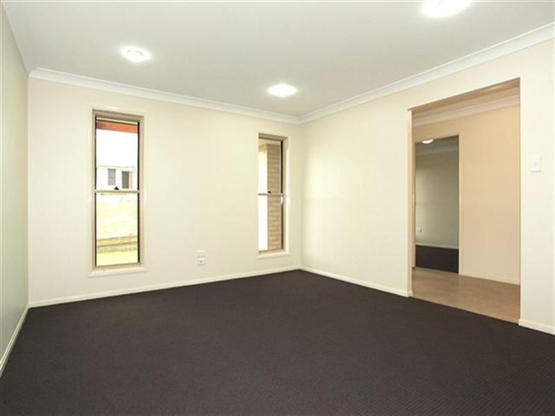 5 Jay Street, Westbrook QLD 4350