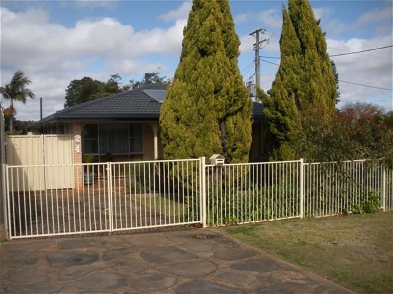 24 Cavell Street, East Toowoomba QLD 4350