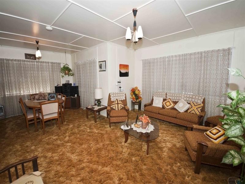 15 Burton Street, Harristown QLD 4350