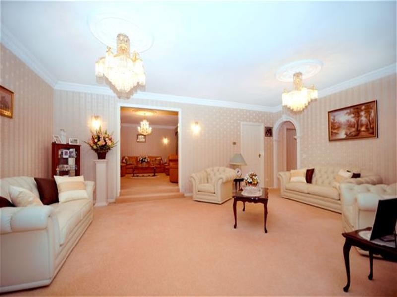 1 Abif Street, Cotswold Hills QLD 4350