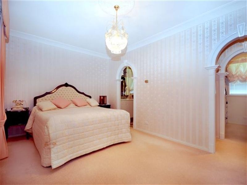 1 Abif Street, Cotswold Hills QLD 4350