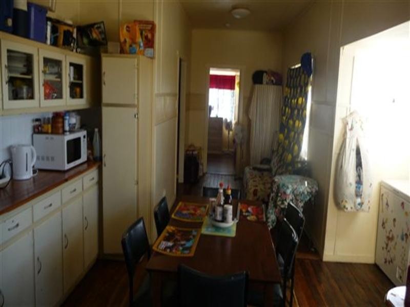 5 Scott Road, Jondaryan QLD 4403