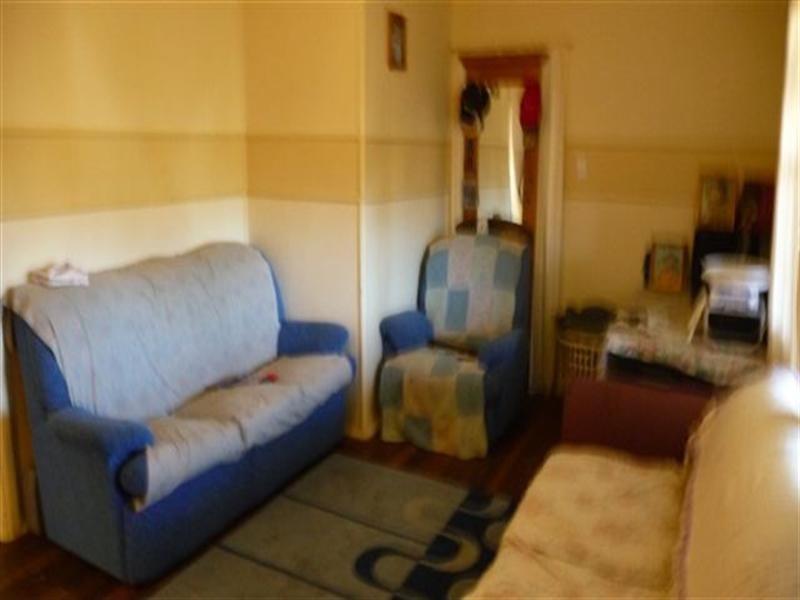 5 Scott Road, Jondaryan QLD 4403