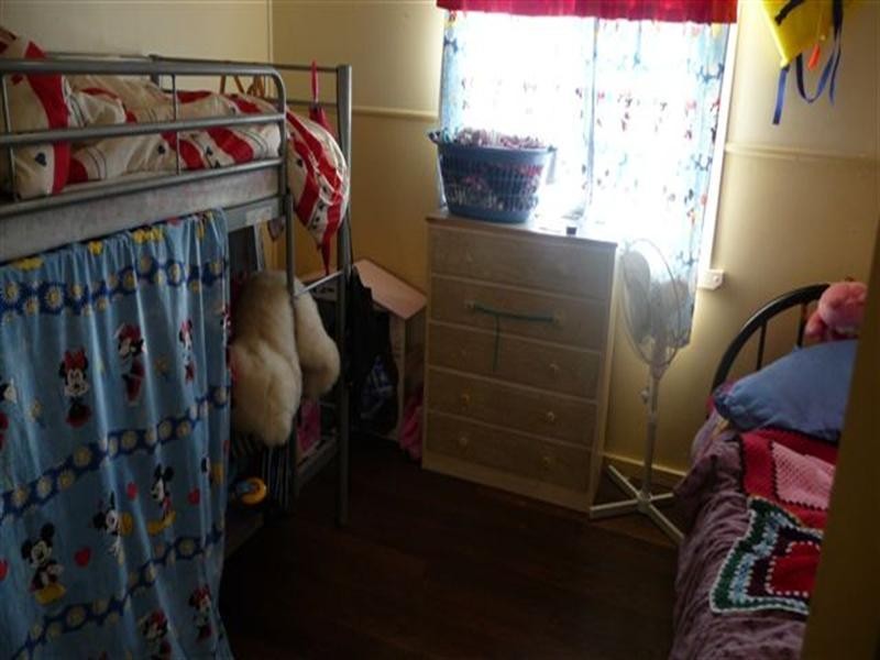 5 Scott Road, Jondaryan QLD 4403