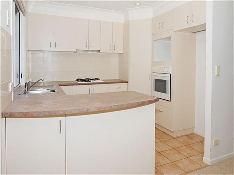 3/8 Bruce Street, East Toowoomba QLD 4350