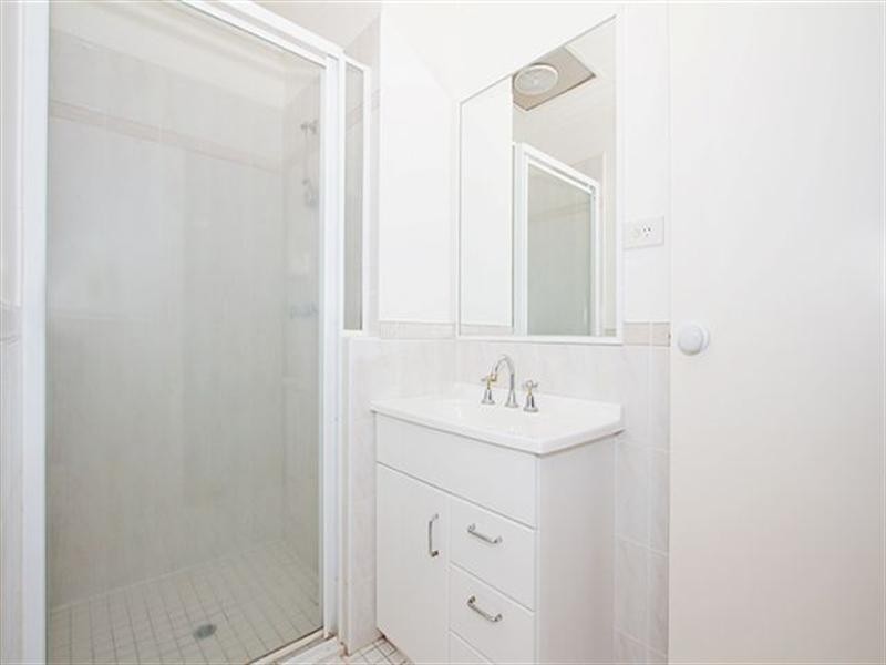 3/8 Bruce Street, East Toowoomba QLD 4350