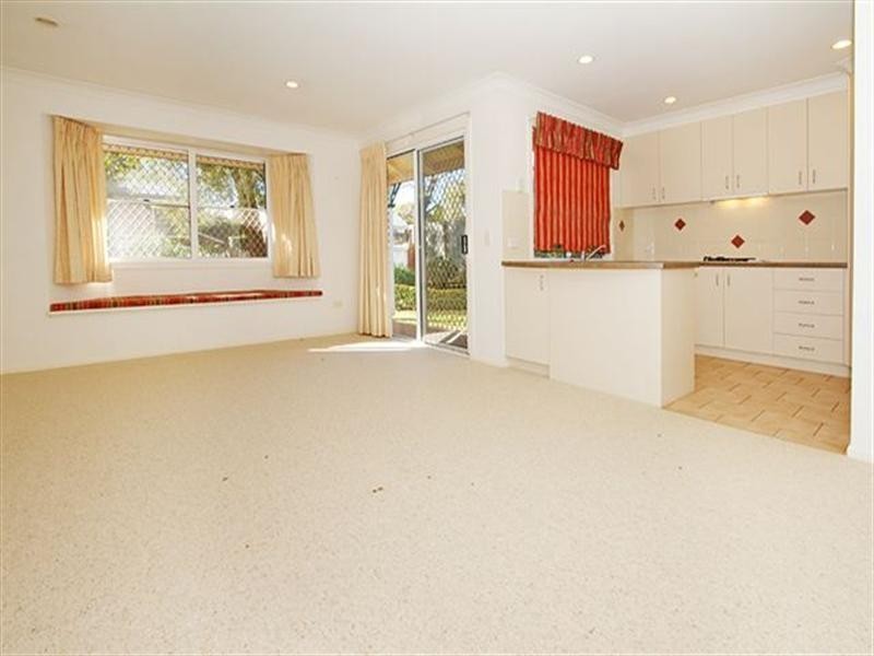 1/8 Bruce Street, East Toowoomba QLD 4350