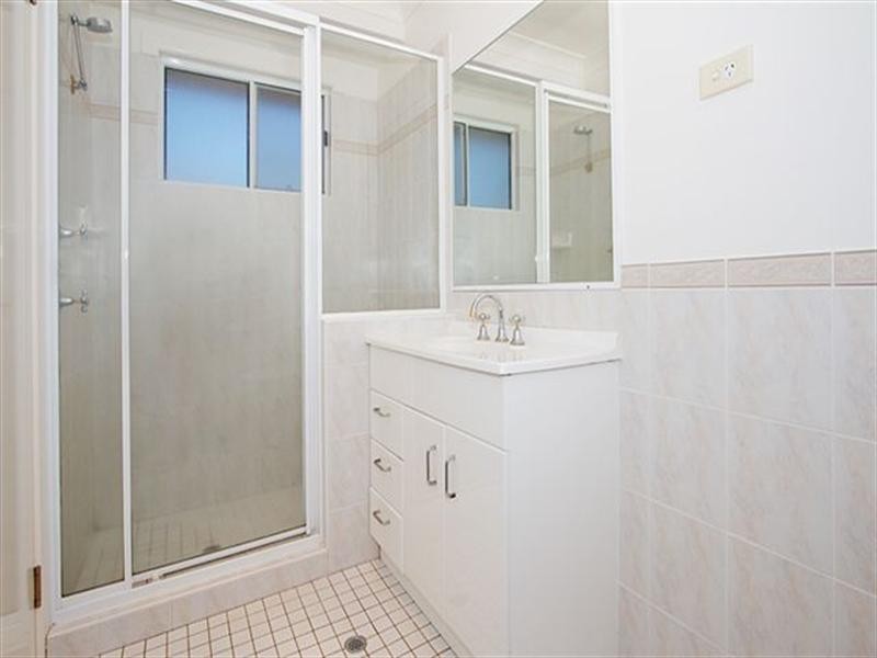 1/8 Bruce Street, East Toowoomba QLD 4350