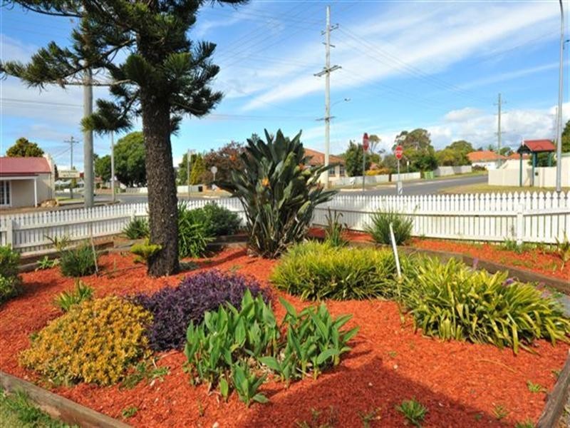 167 Holberton Street, Newtown QLD 4350