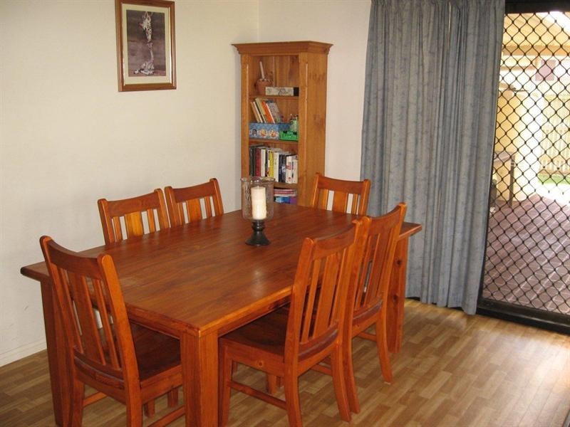 18 Spencer Street, Harristown QLD 4350