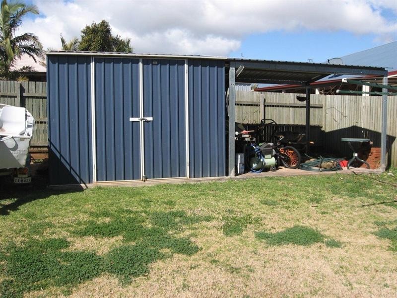 18 Spencer Street, Harristown QLD 4350