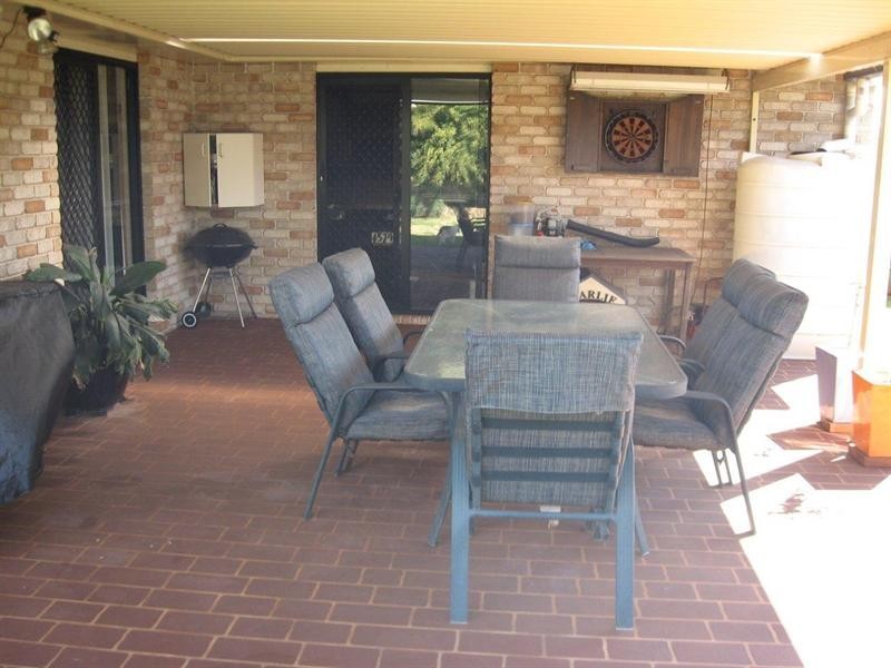 18 Spencer Street, Harristown QLD 4350